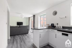 Photo 17- click for photo gallery